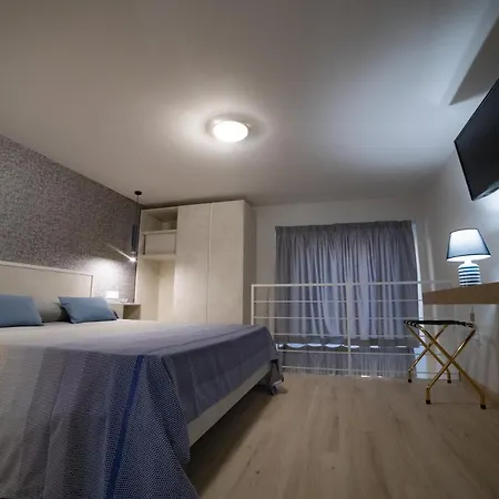 Tropea City Home * Тропея